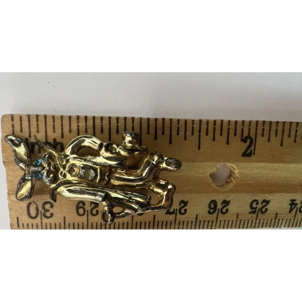 Vintage Anthropomorphic Rabbit Brooch Bunny Pin Figural Storybook‎ Jewelry Novel